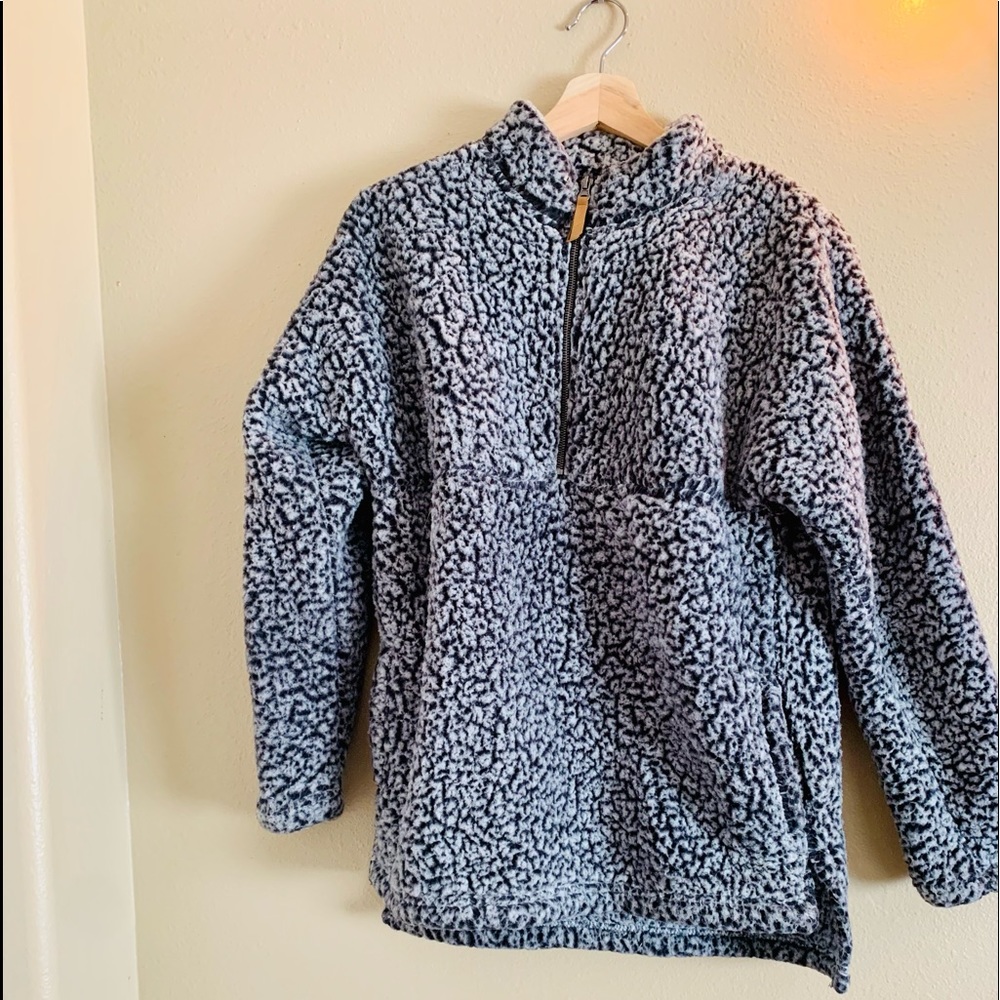 Fluffy halfway zip up fleece